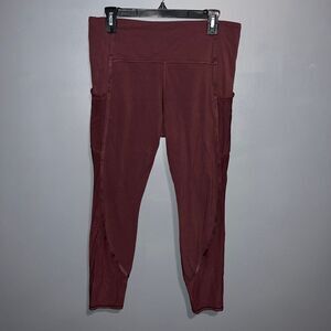 Athleta Vitality Stash Pocket 7/8 Tight in Powervita Womens Large Burgundy